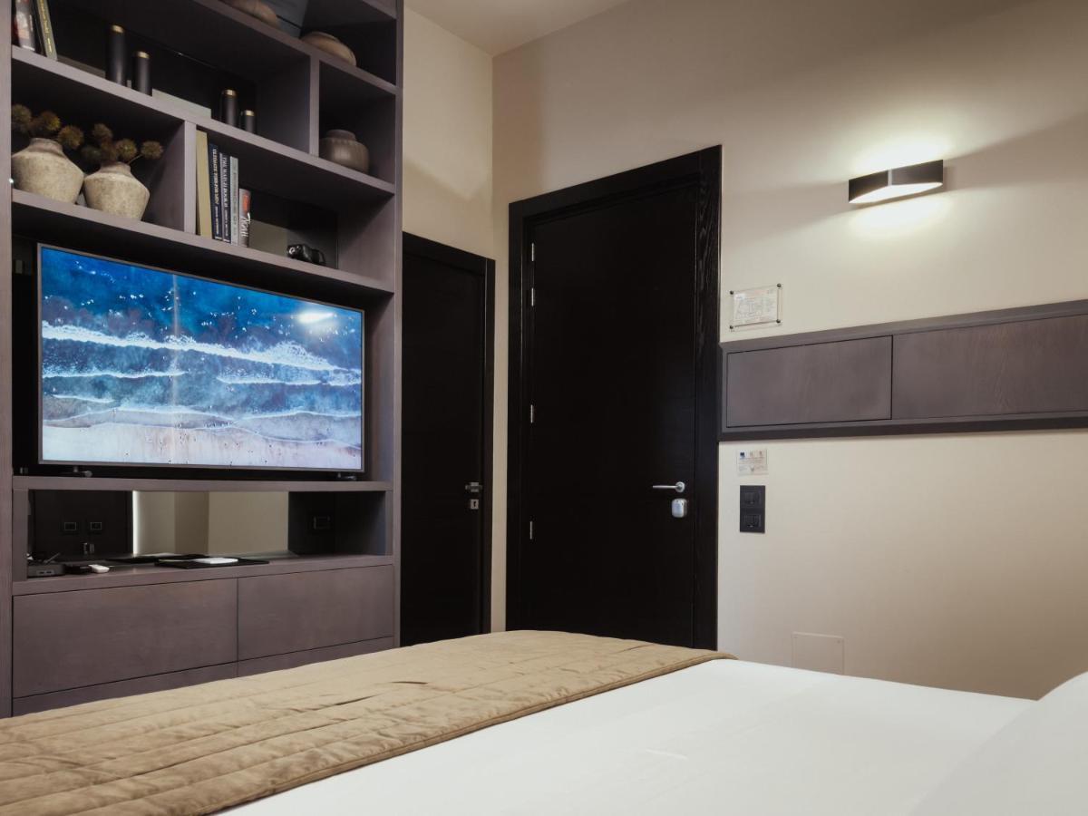 Casa 300Mila Hotel Лече Екстериор снимка